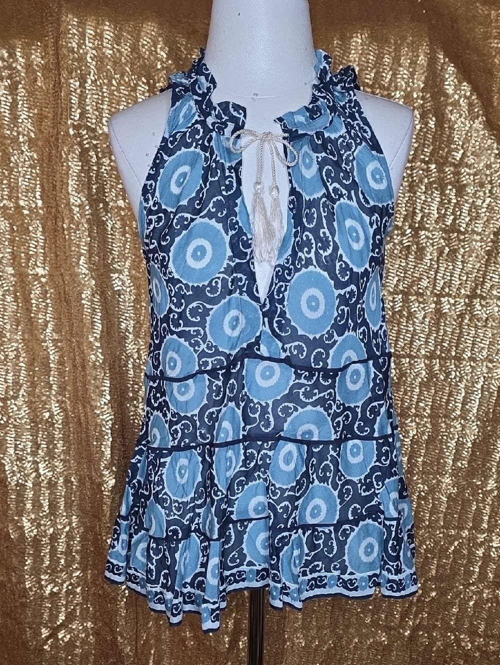 Sleeveless Blue Patterned Halter Blouse